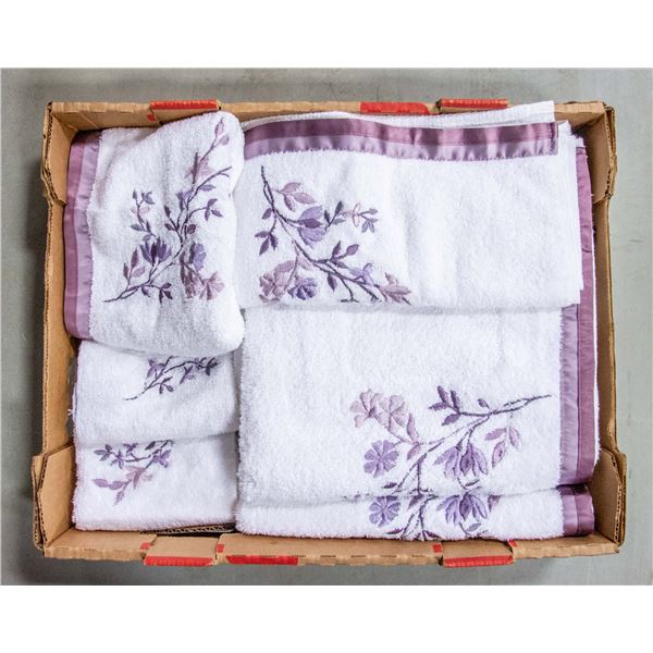 6-PIECE AVANTI PREMIER DECORATIVE TOWEL SET -