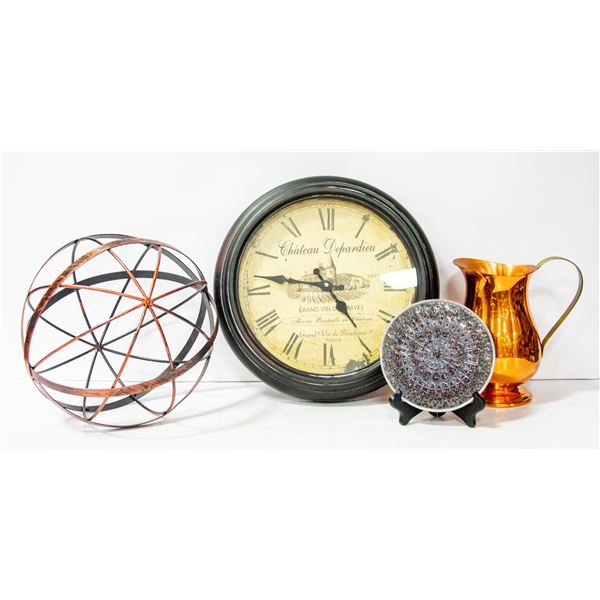 BOX OF SHOW HOME DECOR INCL. LARGE CHATEAU