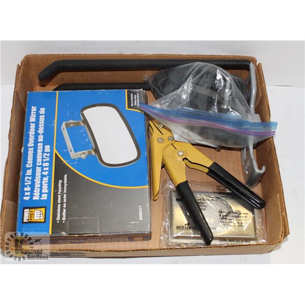 BOX OF MISCELLANEOUS HARDWARE