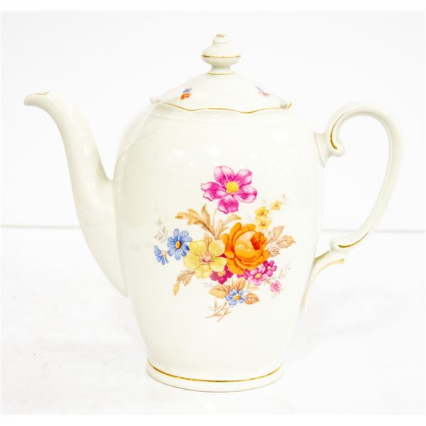 VINTAGE KPM TEA POT MADE