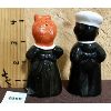 Image 2 : LOT OF 2 - BLACK AMERICANA CERAMIC SALT AND PEPPER SHAKERS