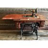 Image 1 : SINGER SEWING MACHINE WITH CAST IRON BASE c1911