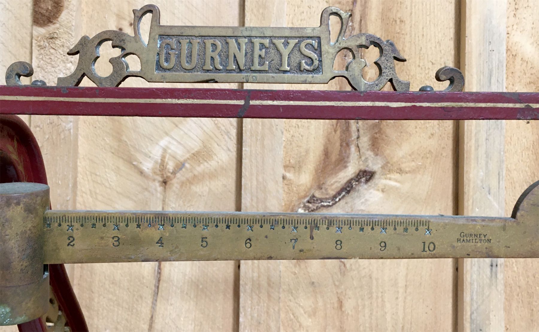 23in Scale ANTIQUE GURNEYS SCALE - 29in X 23in X 18in