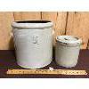 Image 1 : LOT OF 2 - 5 GALLON AND LIDDED CROCKS