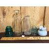 Image 1 : LOT OF 5 - MILK BOTTLES AND INSULATORS