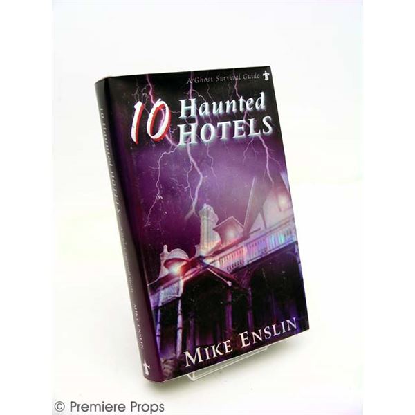 1408 Mike Enslin (JOHN CUSACK) Haunted Hotels Book Movie Props