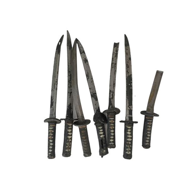 The Last Samurai Lot of Knives Movie Props