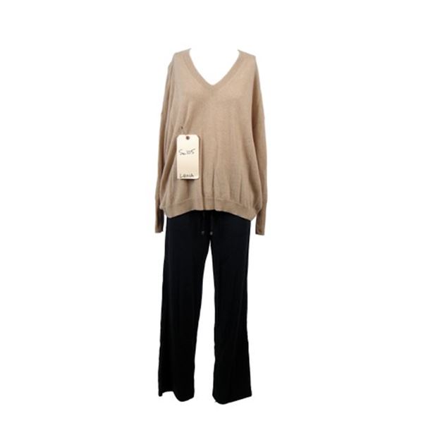 Out of the Furnace Lena Taylor (Zoe Saldana) Movie Costumes