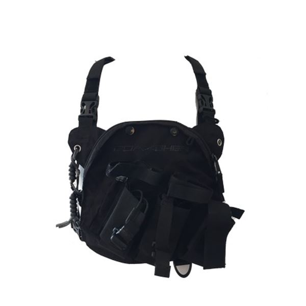 The Dog Jackson Briggs (Channing Tatum) Pouch Carrier Movie Props