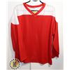 Image 1 : RED AND WHITE BLOCK JERSEY SIZE L