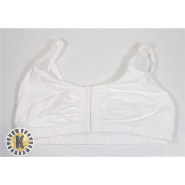 WOMENS SIZE 40 WHITE SPORTS BRA