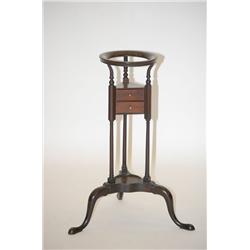 CHIPPENDALE STYLE WASH BASIN STAND - FANCY TRIANGULAR MAHOGA