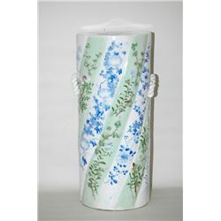 19TH CENT. CHINESE EXPORT PEDESTAL - 24" PORCELAIN PEDESTAL 