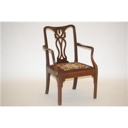 OLD CHIPPENDALE STYLE ARMCHAIR - MAHOGANY CHAIR W/ YOKE CRES