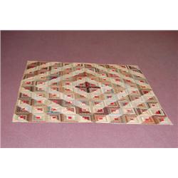 19TH CENT. HAND STITCHED QUILT - 19TH CENT. LOG CABIN PATTER