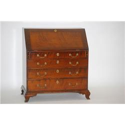 NEW ENGLAND CHIPPENDALE TIGER MAPLE SLANT FRONT DESK - MAHOG