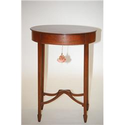 HEPPLEWHITE SEWING STAND - MAHOGANY STAND W/ MOLDED OVAL TOP