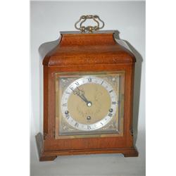 ENGLISH MAHOGANY CASED BRACKET CLOCK - 20TH CENT. ELLIOT 8-D