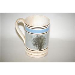 4 3/4" DECORATED MOCHAWARE TANKARD - 19TH CENT. TANKARD W/ L