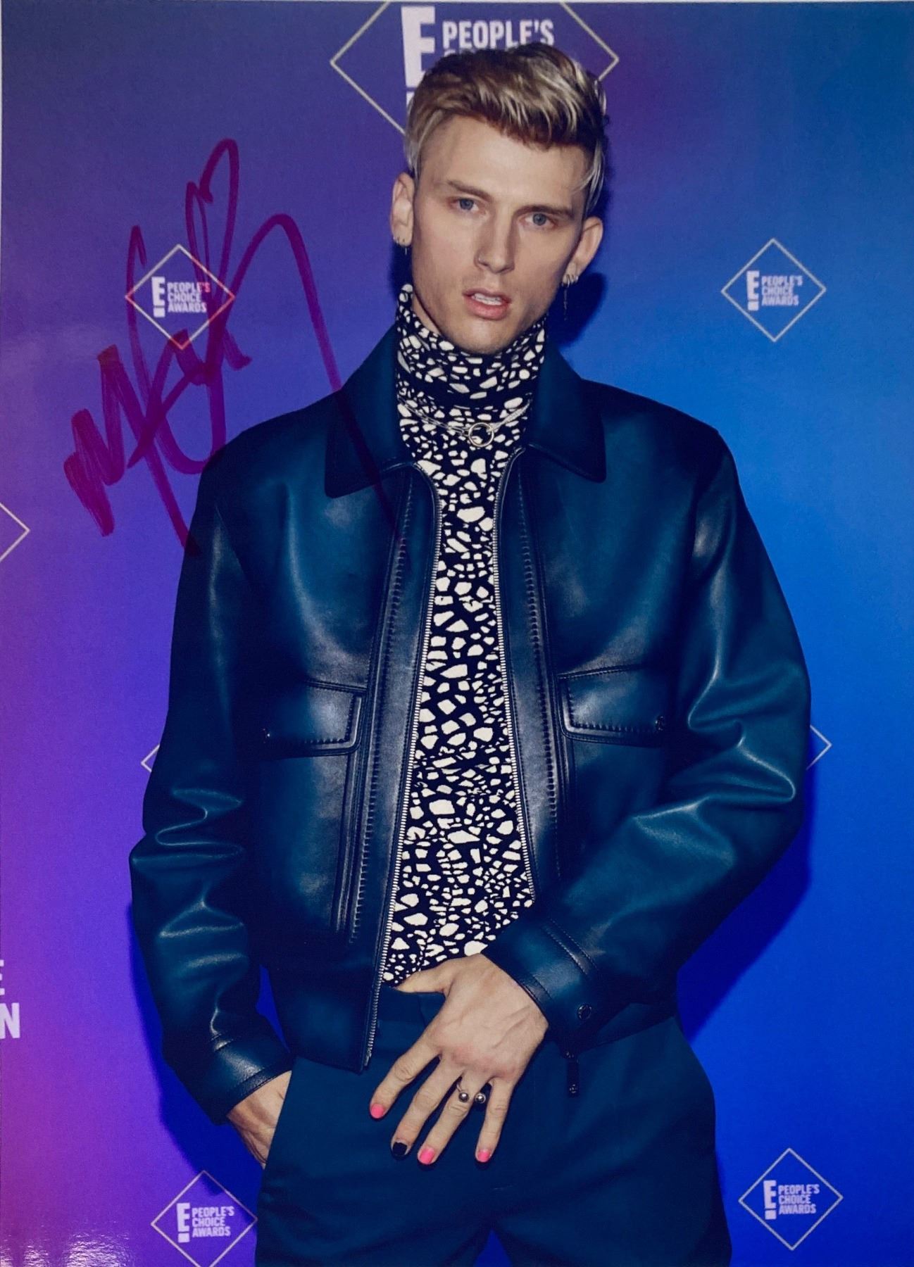Autograph Signed Machine Gun Kelly Photo