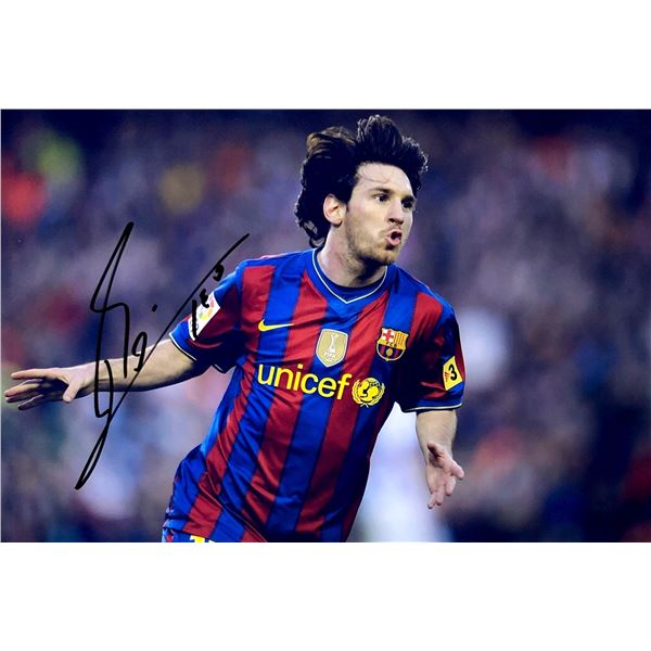 Lionel Messi Autograph  Autograph Signed Photo