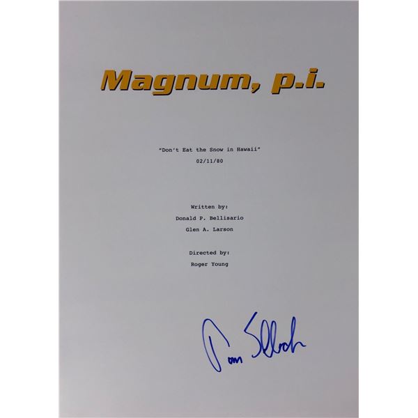 Magnum PI Script Cover  Autograph Signed Tom Selleck