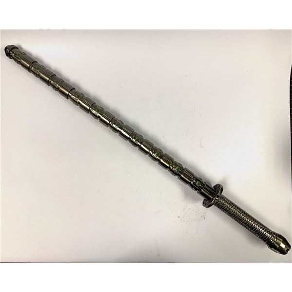 Autograph Signed Black Widow Beaton