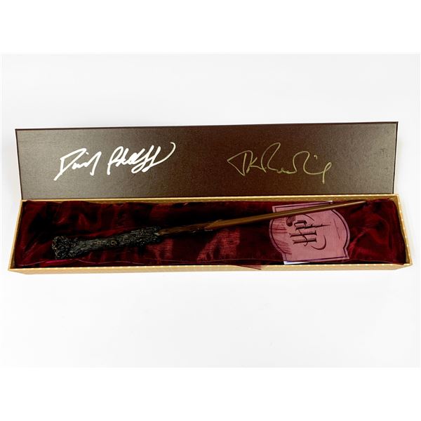 Autograph Signed Harry Potter Daniel JK Wand