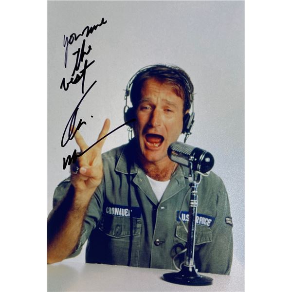 Autograph Signed Good Morning Vietnam Photo