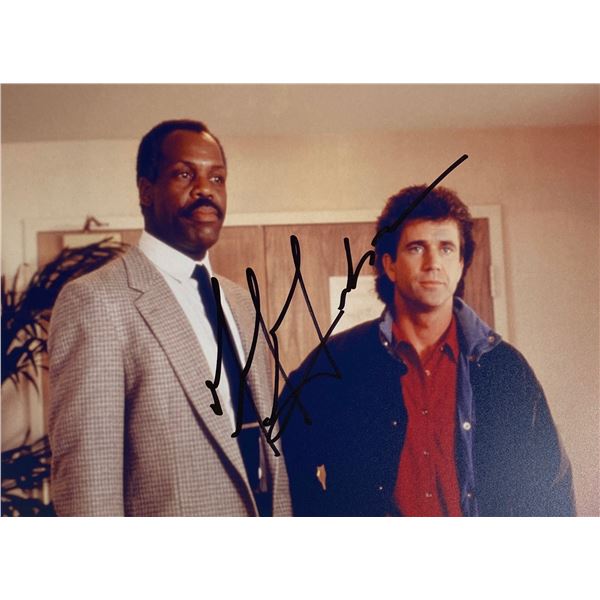 Autograph Signed Lethal Weapon Photo