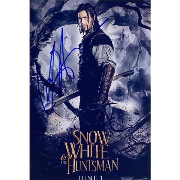 Autograph Signed Snow White and the Huntsman Photo