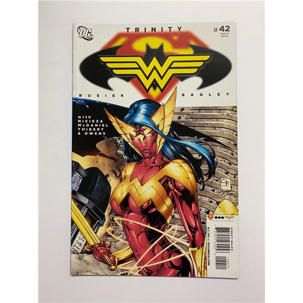 DC Trinity 42 Comic Book