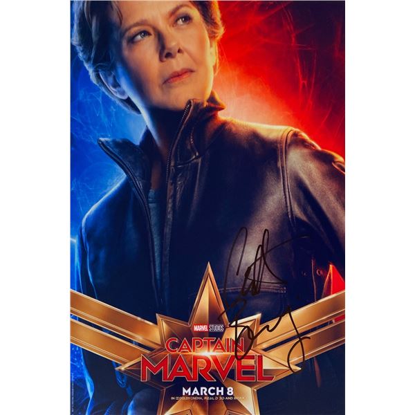 Autograph Signed Captain Marvel Photo