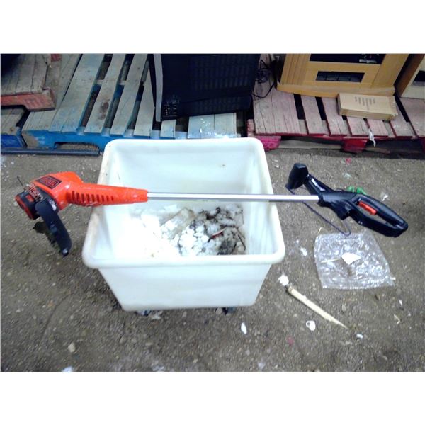 Black & Decker Weed Wacker Electric  *tested working*