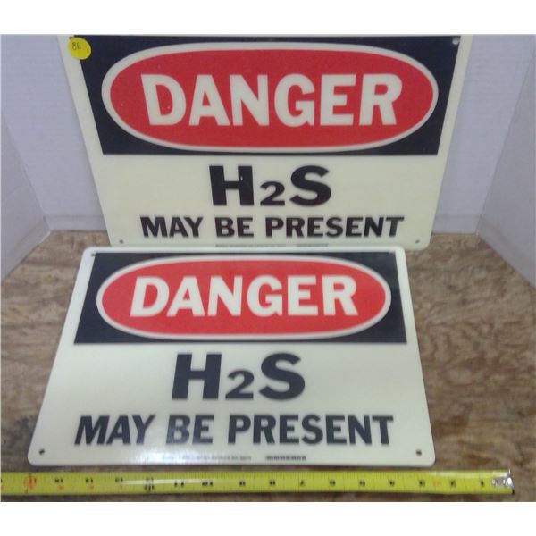 2 - H2S Signs