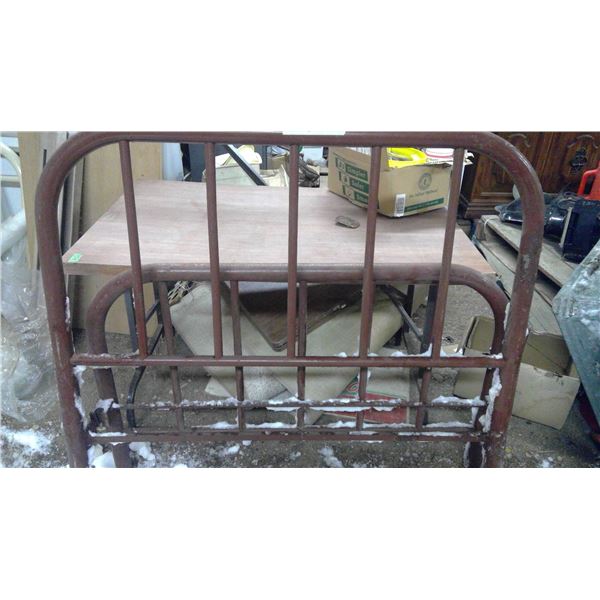 Metal bed head board and foot board 48" high 47" wide