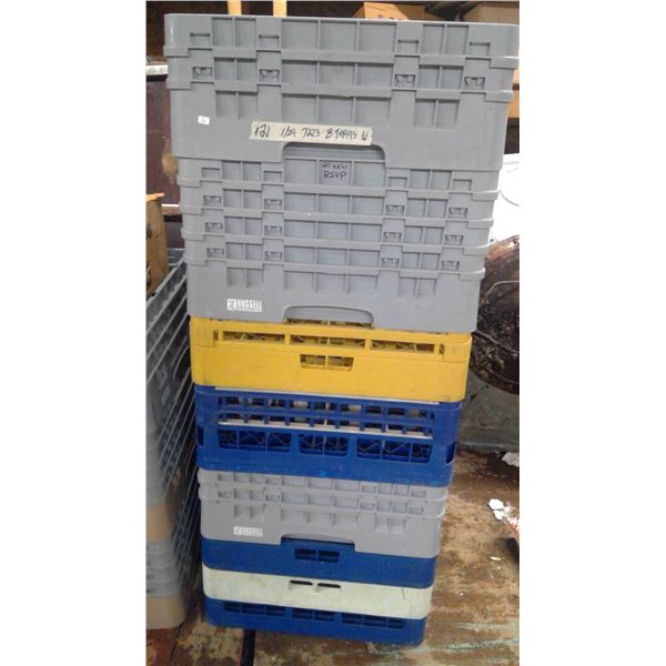 8 plastic trays for glasses