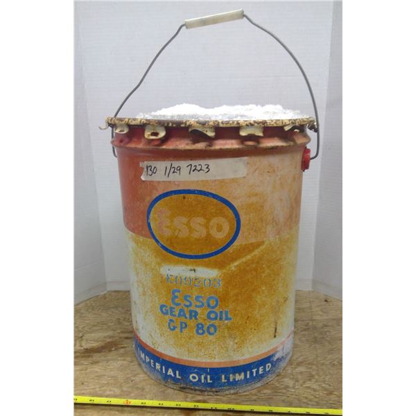 1 5gal vintage Esso can