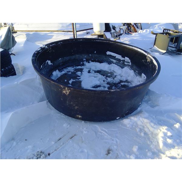 Large Plastic Tub - 75" Diameter, 22" Height
