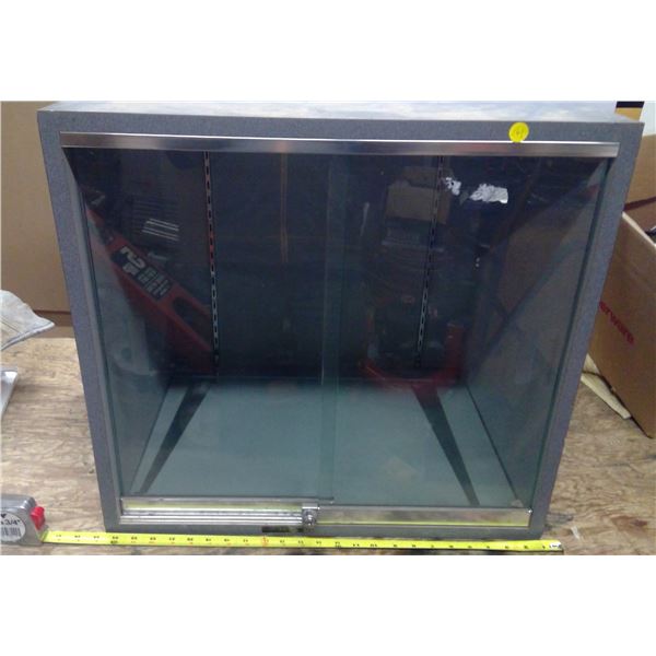 Display cabinet with glass front, glass shelf, 24x18x12, has key