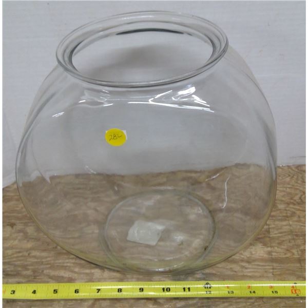 Glass fish bowl
