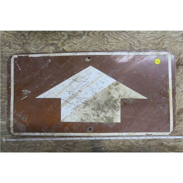 Brown "Arrow" Sign - 23.5" x 12"