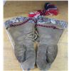Image 3 : Beaded Leather Mittens w/ Fur Trim