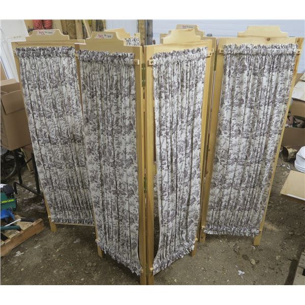 3 x Folding Privacy Screens (39" x 66" ea.)