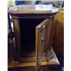 Image 4 : 1-End table 26"x20"x21" tall
