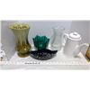 Image 2 : Glass vases and coffee pot