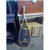 Image 1 : Vintage Snow Shoes