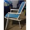 Image 2 : 3 blue folding lawn chairs