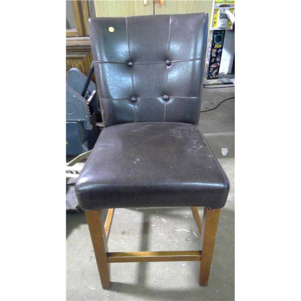 Brown chair 40" tall c/w lounge cushion 45" long