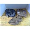 Image 1 : 3 Vintage Leather Baseball Mitts